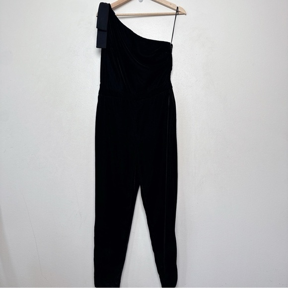 Banana Republic Womens 4 Velvet Bow One Shoulder Maxi Jumpsuit In Black - Picture 2 of 14